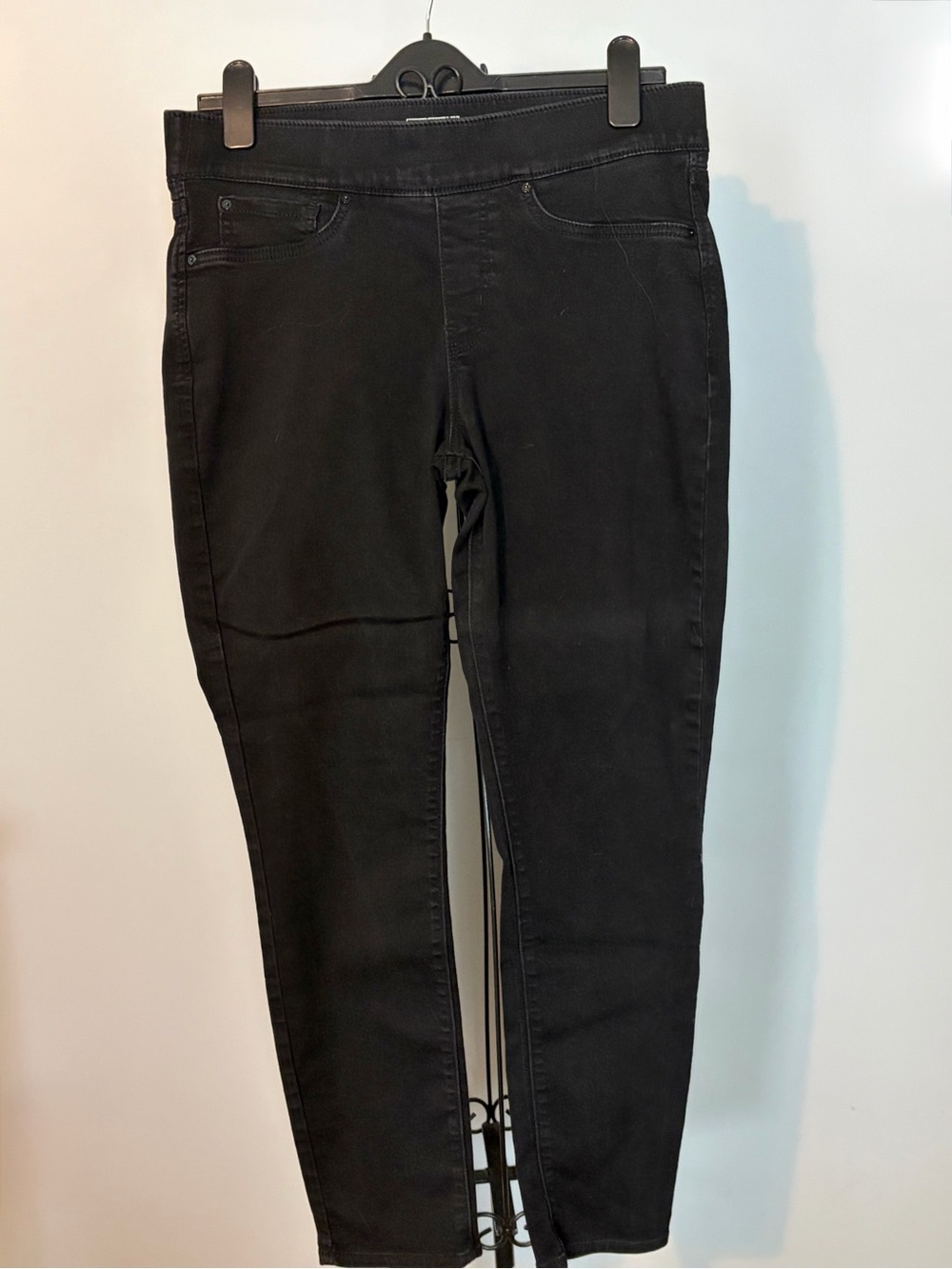 Levi’s pull on Black Stretch Skinny Jeans denim pants women’s size 12 31x30